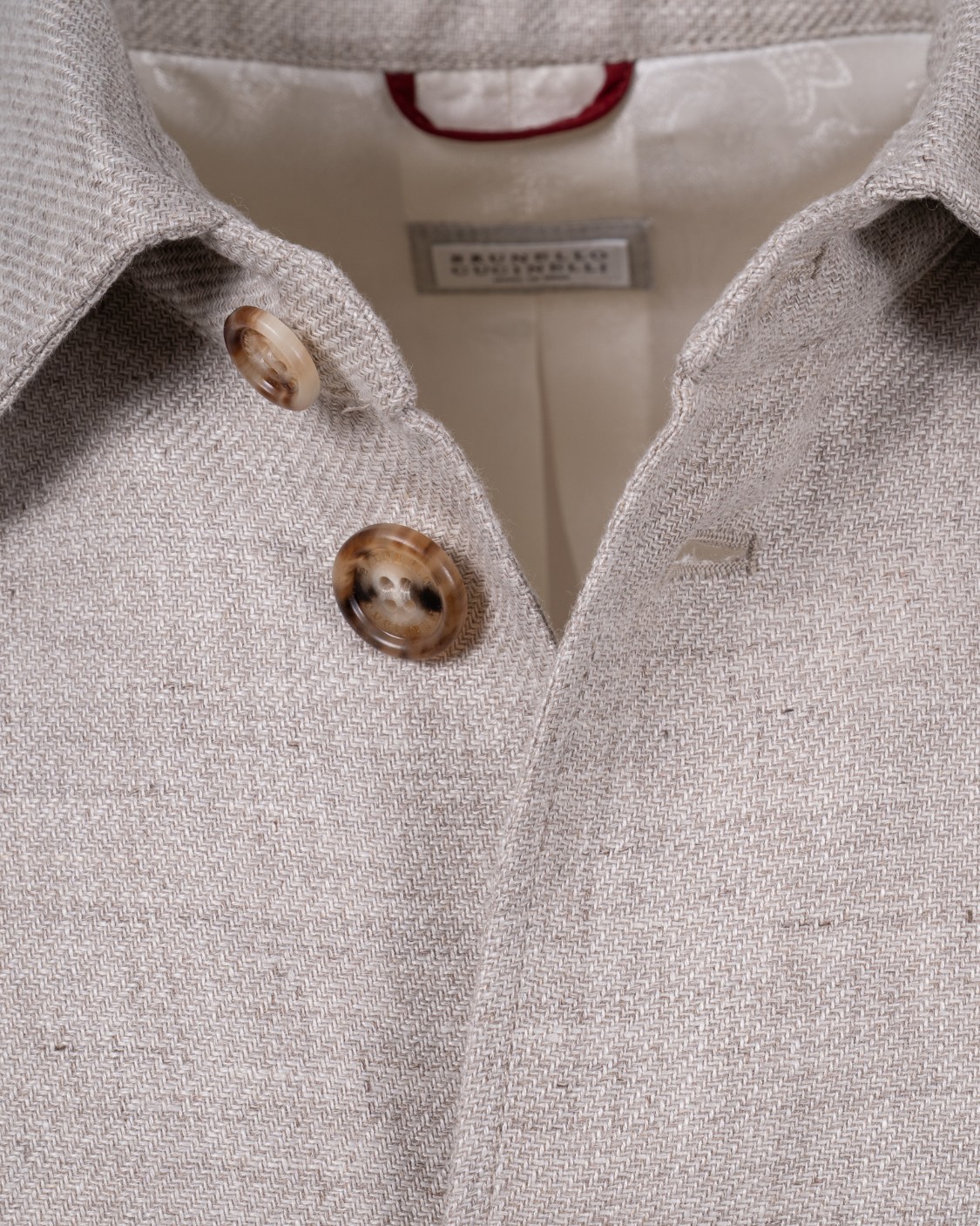 shop BRUNELLO CUCINELLI  Giacchetto: Brunello Cucinelli giacchetto in misto lino.
Colletto.
Maniche lunghe.
Chiusura con bottoni.
Tasche laterali.
Fondo elasticizzato.
Polsini con bottone.
Composizione: 74% Lino 24% Lana 2% Seta.
Fabbricato in Italia.. MW4826407-C2165 number 3759763